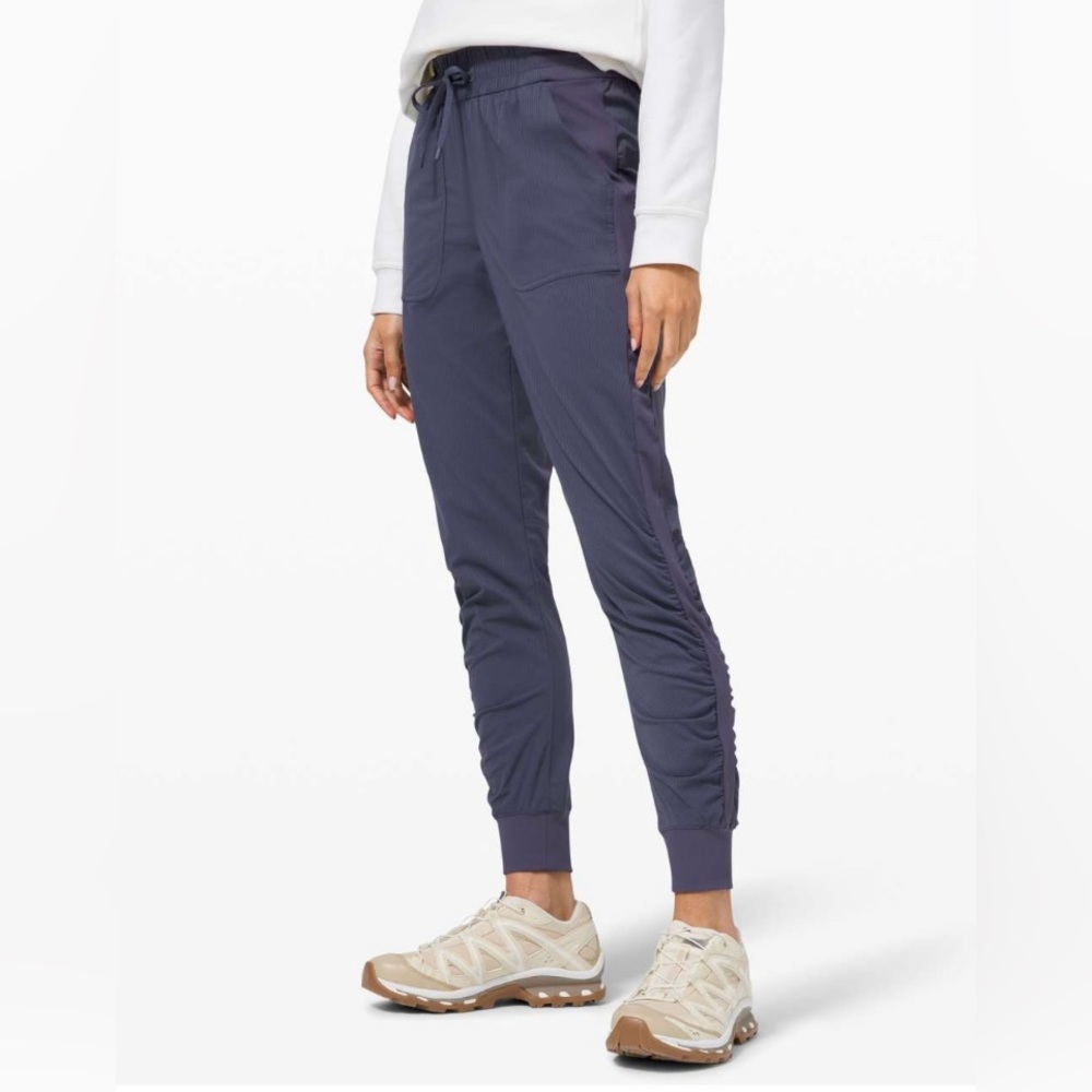 LULULEMON Beyond the Studio Joggers Pants Cadet Blue size 8